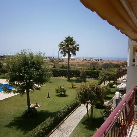 Columbus * Quarteira